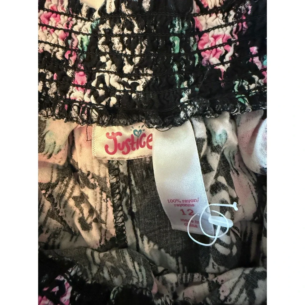 Justice Girls Tribal Geometric Print Smocked Waist Rayon Shorts Black Pink 12
